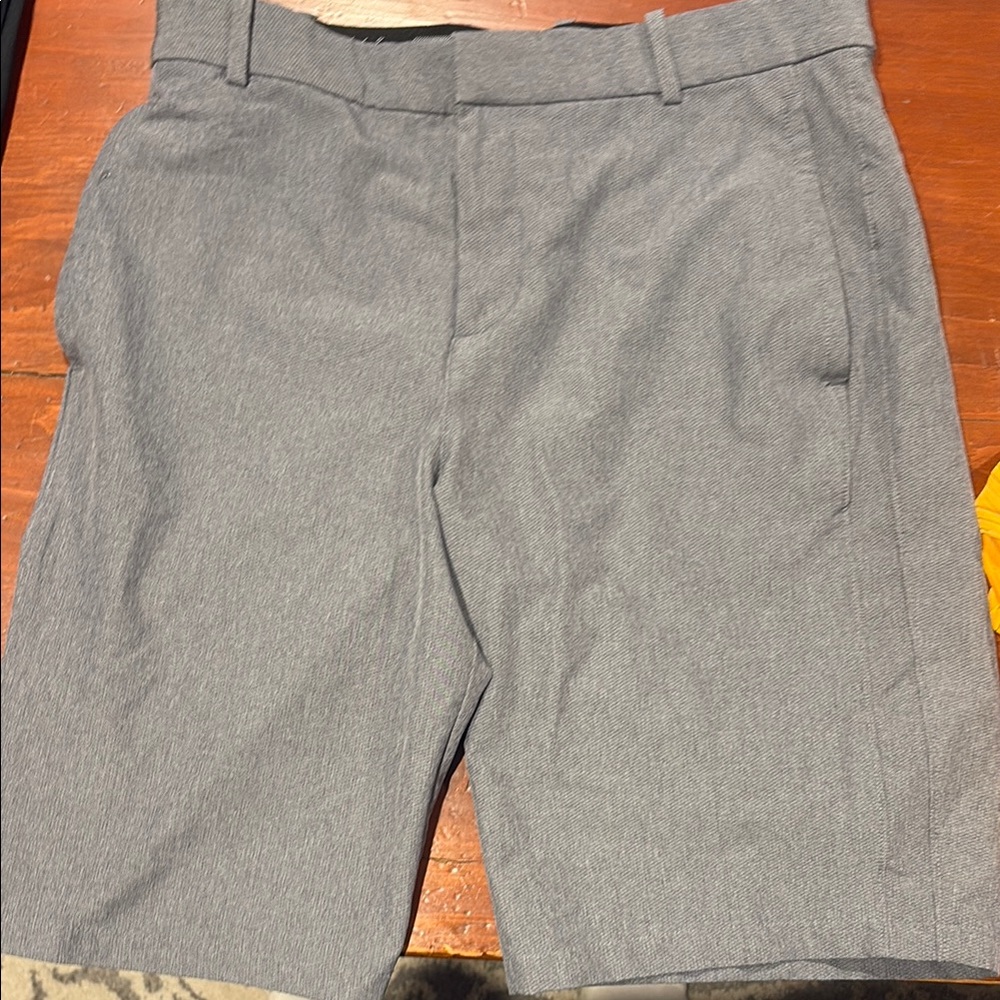 Nike Men's Gray Shorts